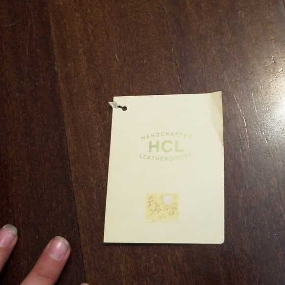 NWT, HCL red leather bag - Picture 6 of 7